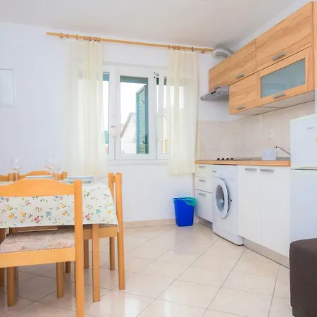 Apartamento Rita Primošten