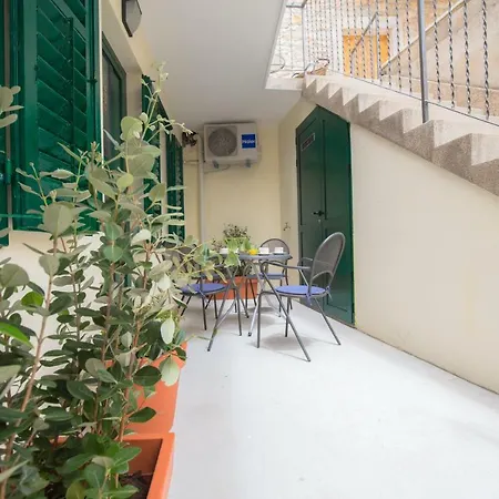 Apartamento Rita Primošten